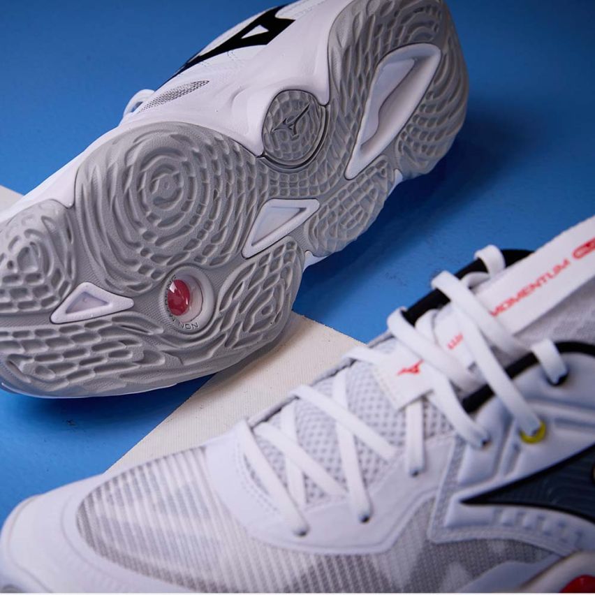 Mizuno Wave MOMENTUM ELITE white/black/fiery red